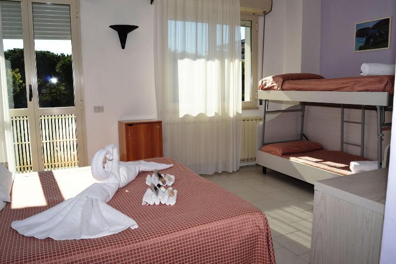 Hotel Suisse Milano Marittima Extérieur photo