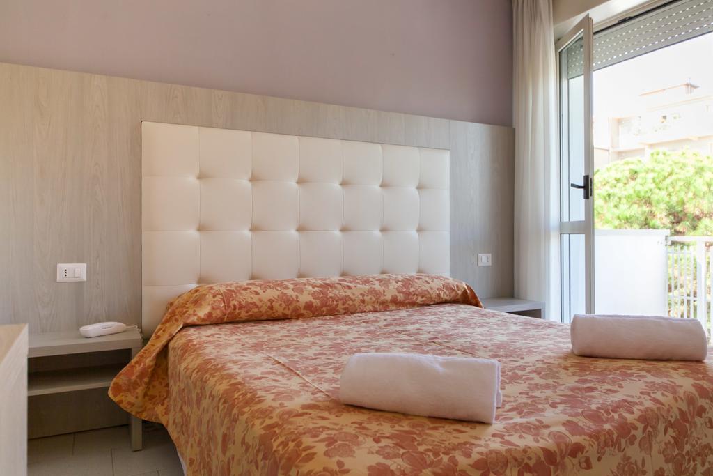 Hotel Suisse Milano Marittima Extérieur photo