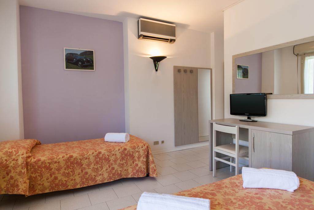 Hotel Suisse Milano Marittima Extérieur photo