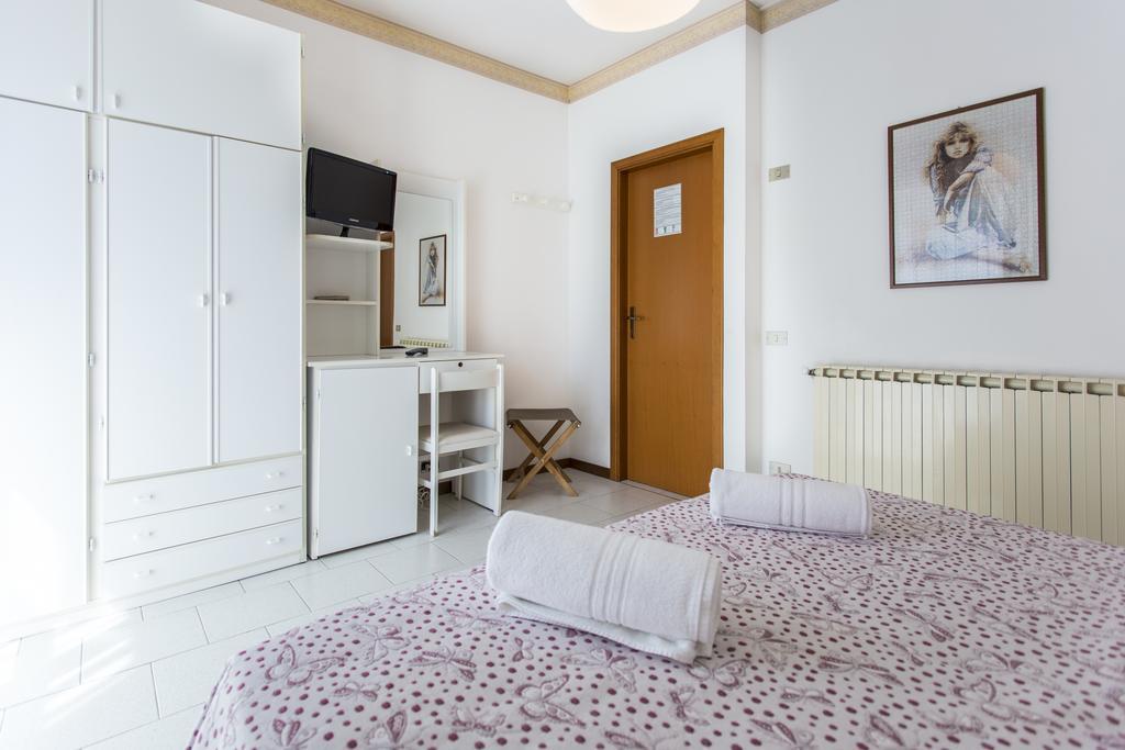 Hotel Suisse Milano Marittima Extérieur photo