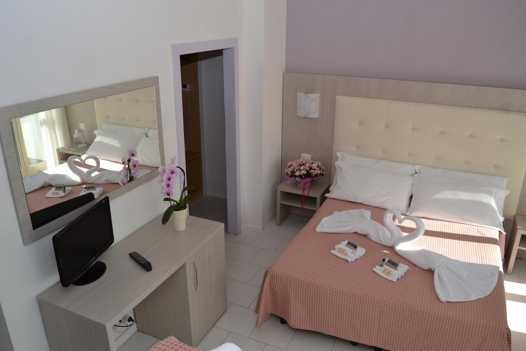 Hotel Suisse Milano Marittima Extérieur photo