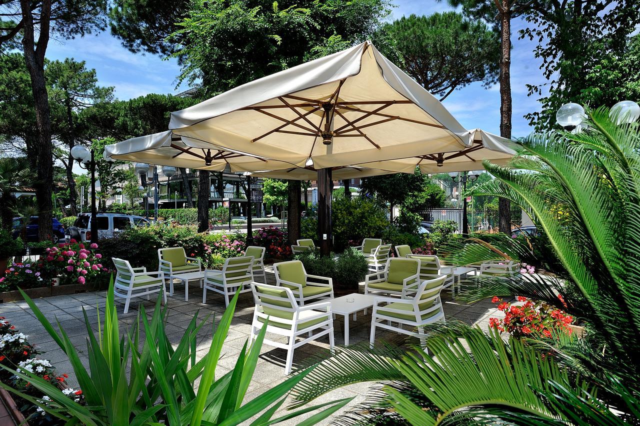 Hotel Suisse Milano Marittima Extérieur photo