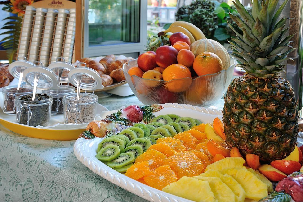 Hotel Suisse Milano Marittima Extérieur photo